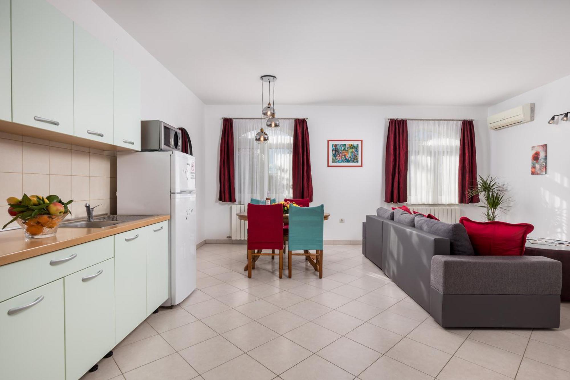 Apartments Kovacic 克拉列维察 外观 照片