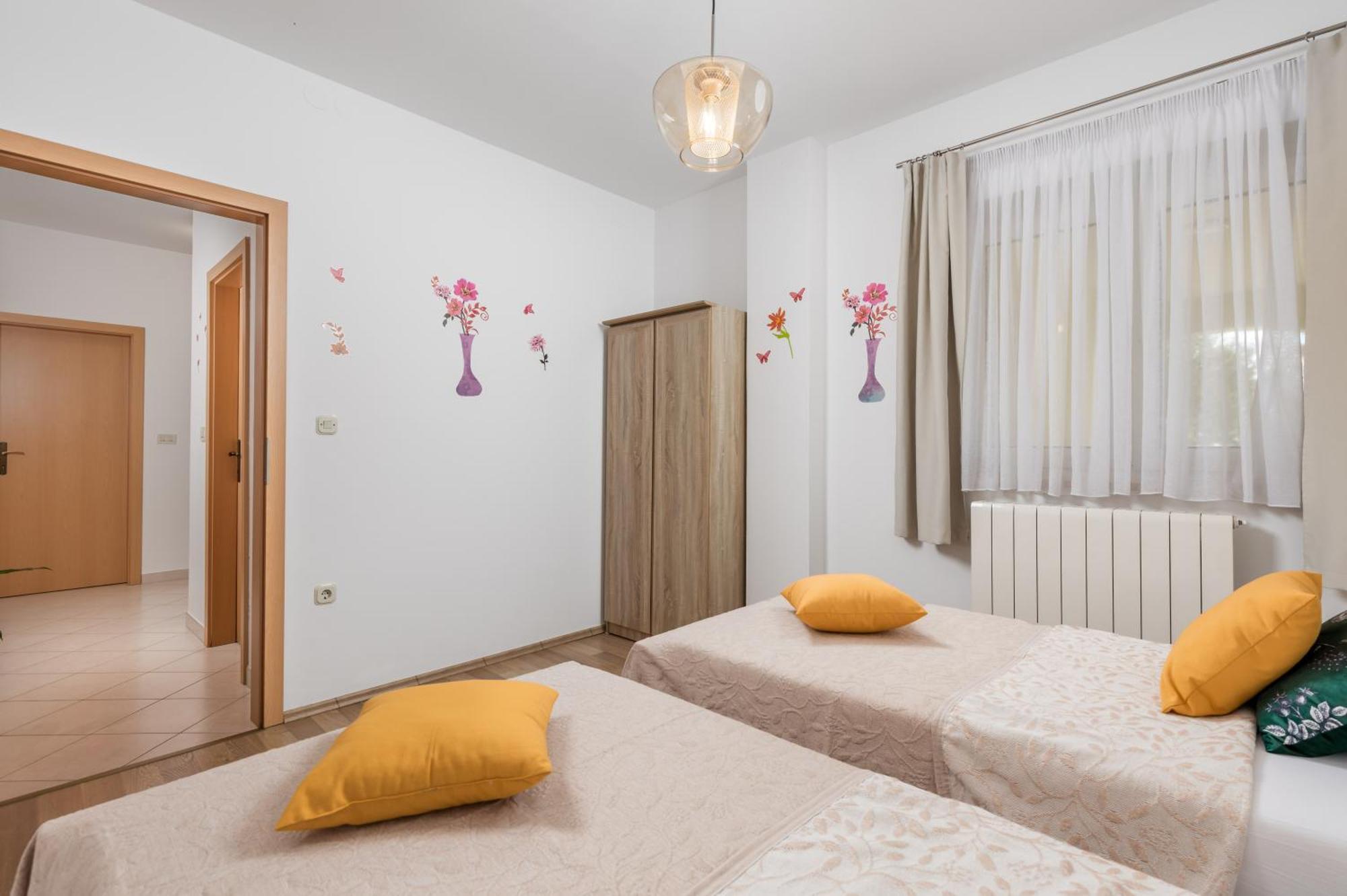 Apartments Kovacic 克拉列维察 外观 照片