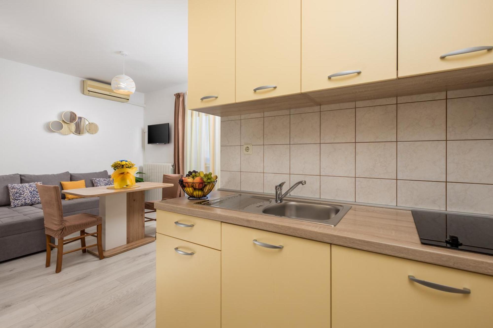 Apartments Kovacic 克拉列维察 外观 照片